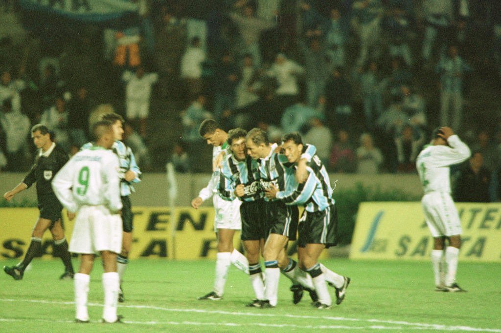 Um gremista no Queens 🇧🇷 🇺🇦 🇵🇸 ✡️ tweet media