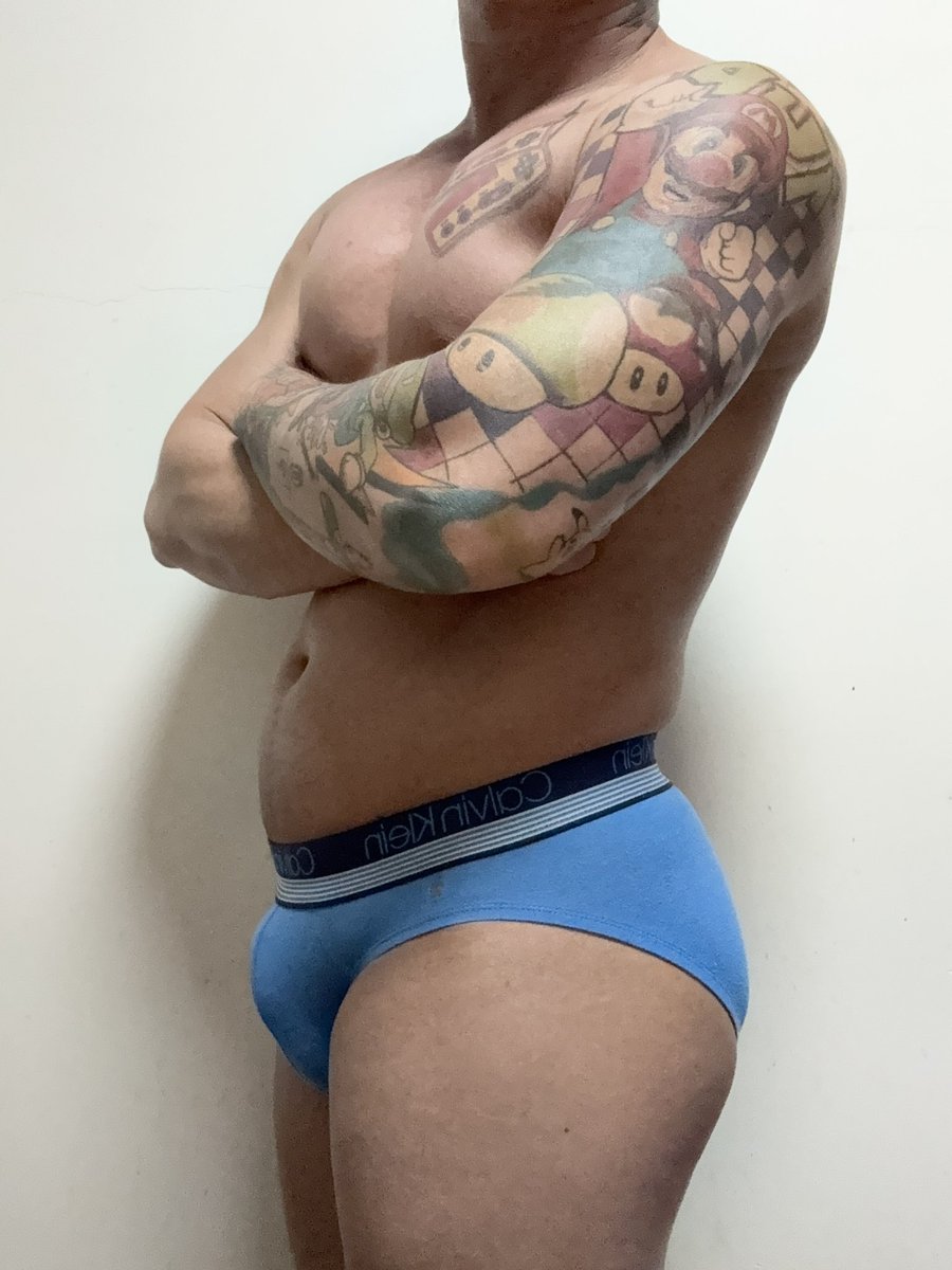 kikolicious tweet media