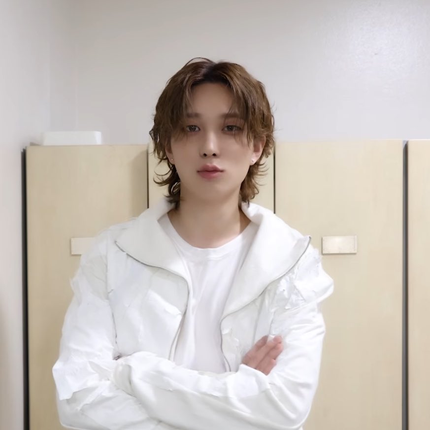 B1 ᶻ 𝗓 tweet media