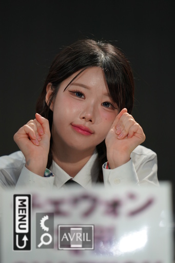 260403 CLASS:y JP Concert
大阪 サイン会 Preview

#CHAEWON #채원
#CLASSy #클라씨