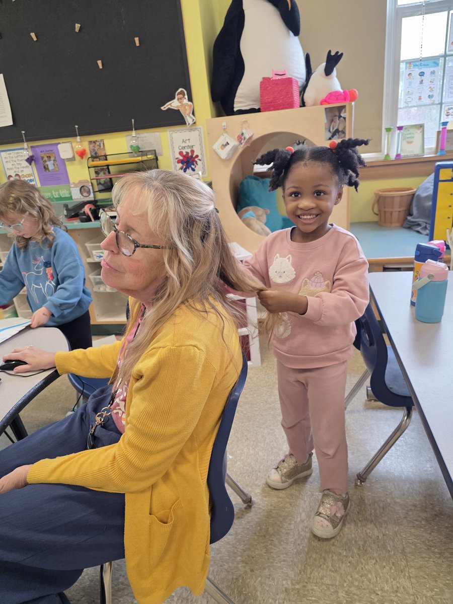 Mrs. Karen Wilson tweet media