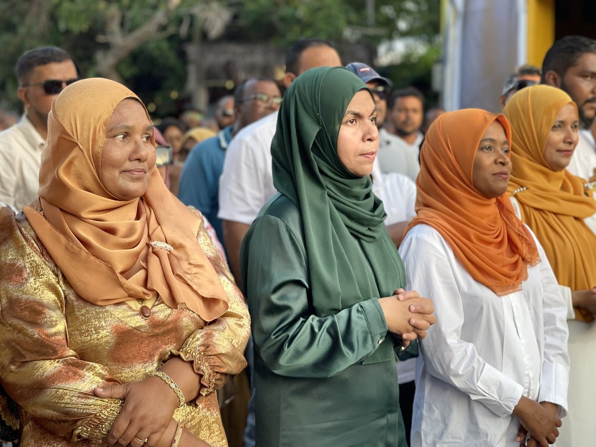 🌴 އަސްޢަދު tweet media