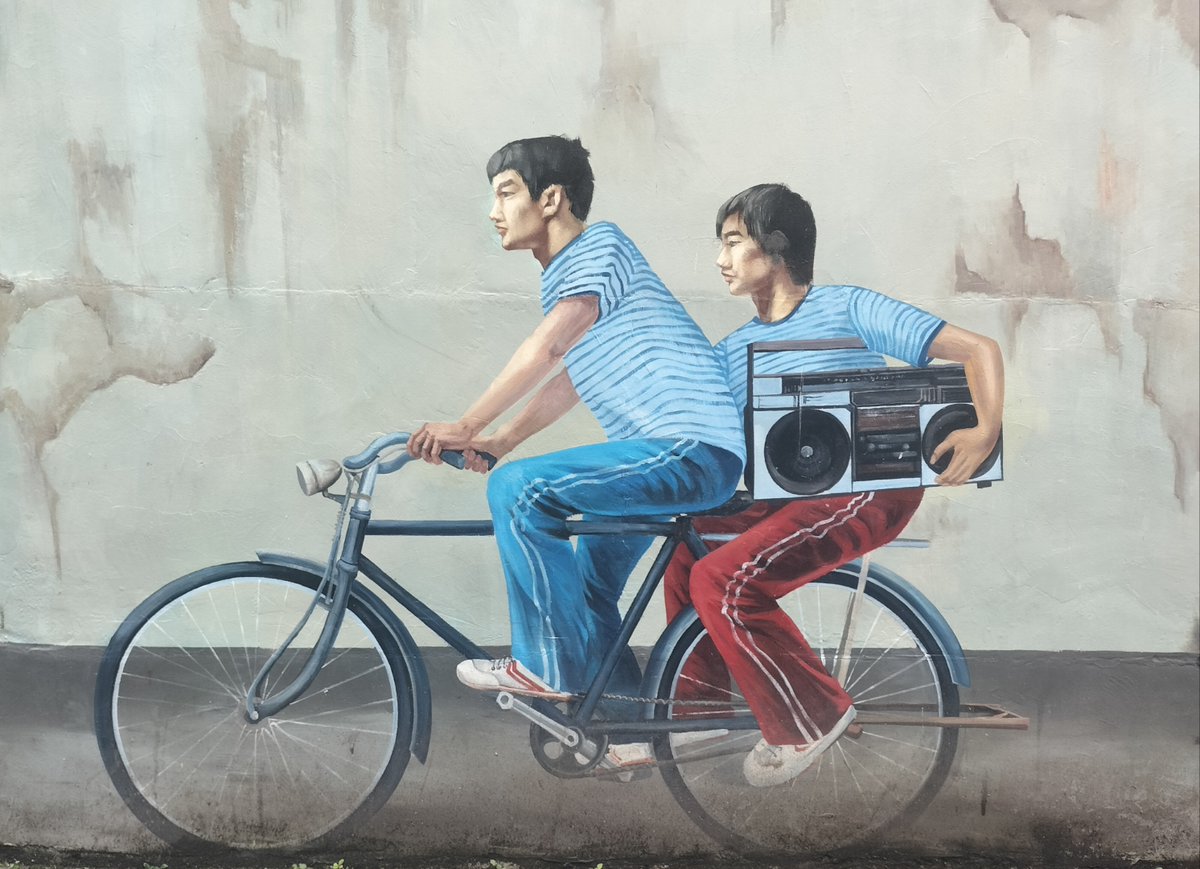 anaishmn tweet media