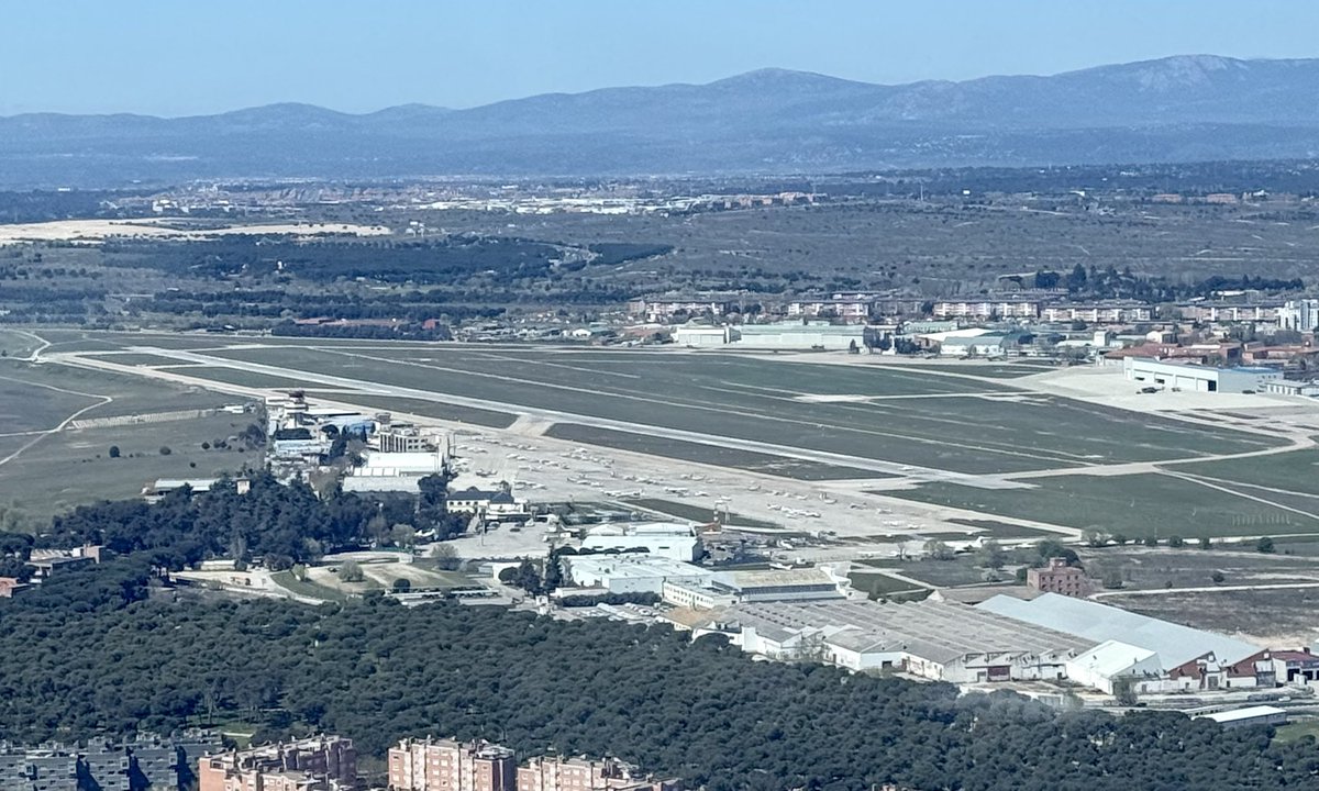 XAVI 🚁 tweet media
