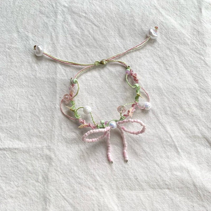 your wishlist tweet media