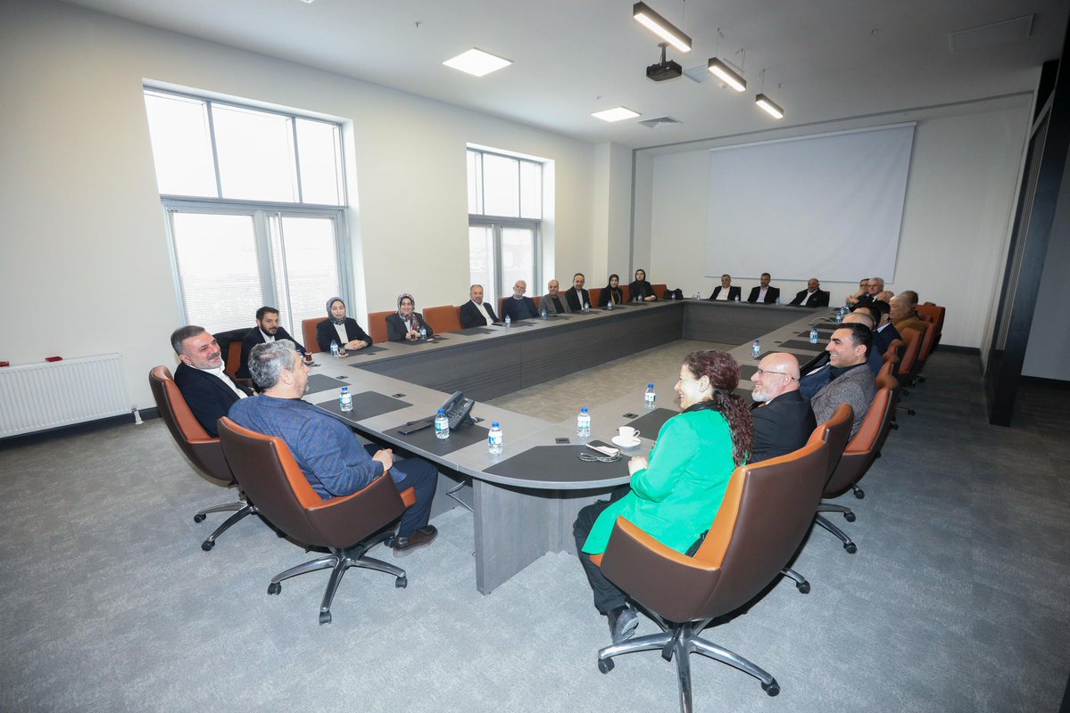 Mustafa ÖZCAN tweet media