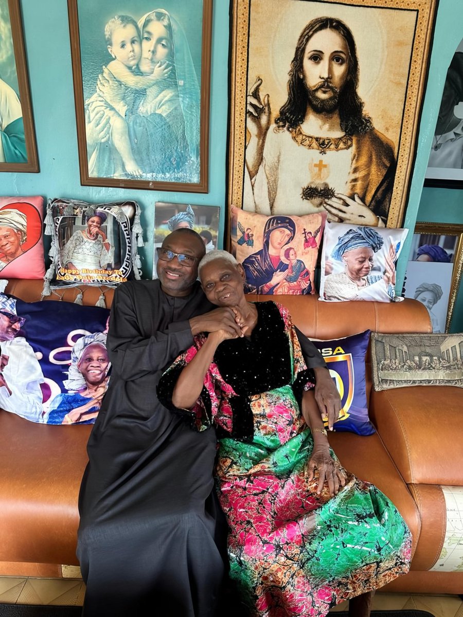 Femi Ote$ tweet media