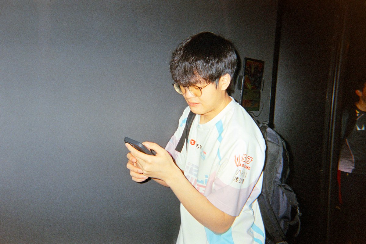 LoL Esports tweet media