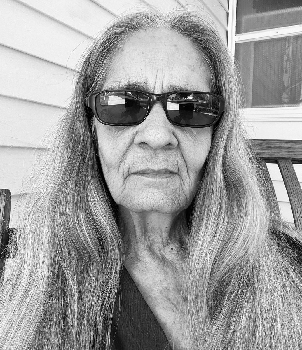 Grandma Kelly tweet media