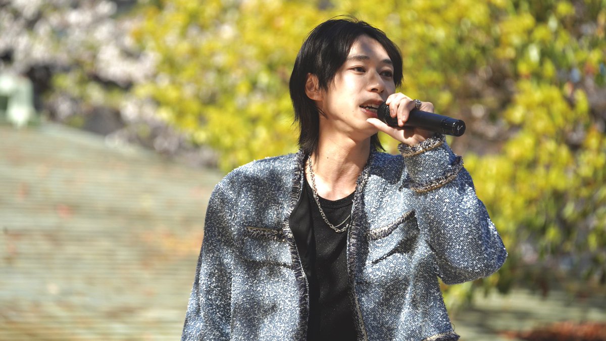 hideyuki_0123's tweet photo. 静岡浅間神社廿日会祭‼️

「君がいるから」
「明日の希望」の2曲を歌いました！

毎年出演させていただいて本当に
嬉しいです！

見てくださった方、足を止めてくれた方
盛り上がってくれた方ありがとうございました😭

明日明後日はサイラプでのステージです！
見にきてね！ https://t.co/8ItuSvwjub