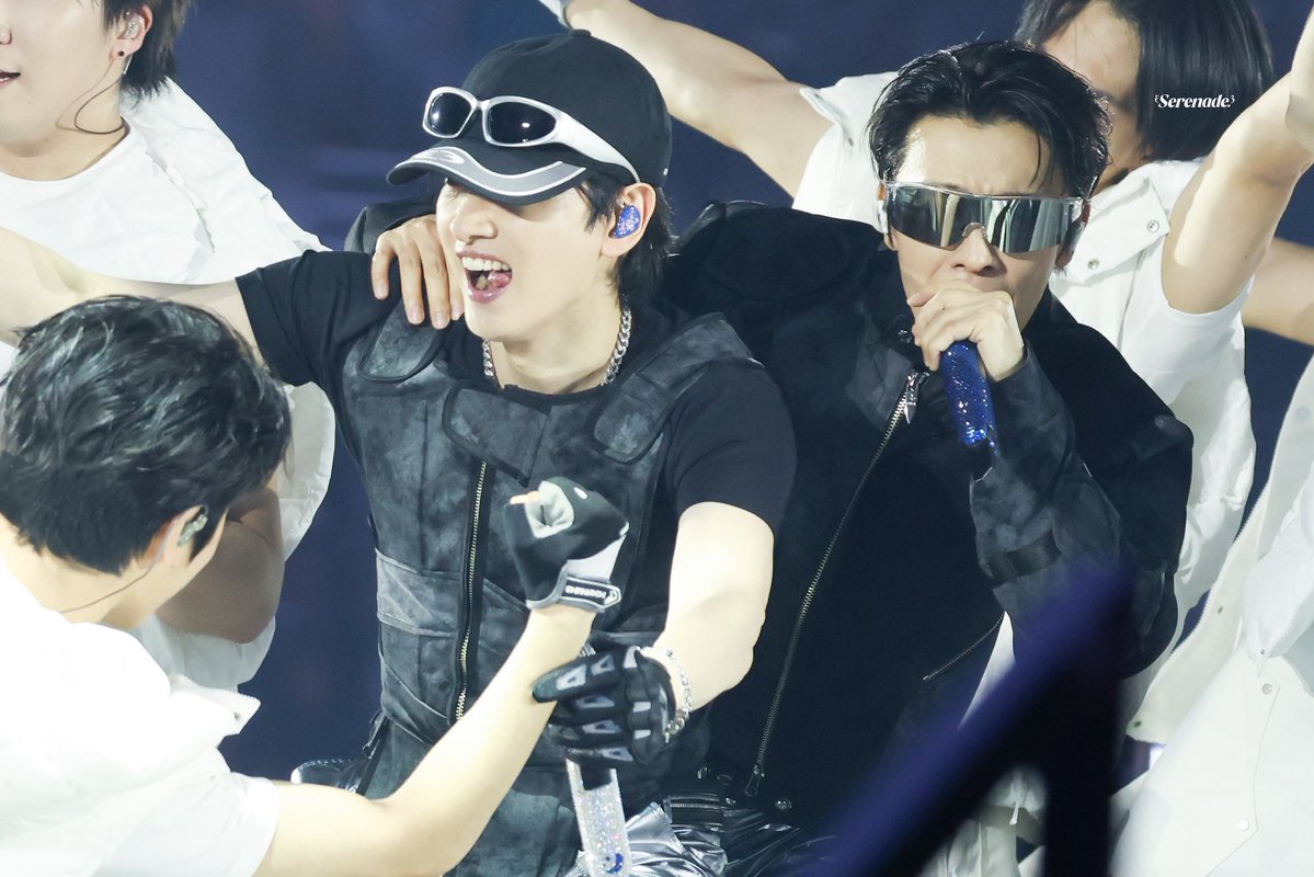 serenade33 tweet media