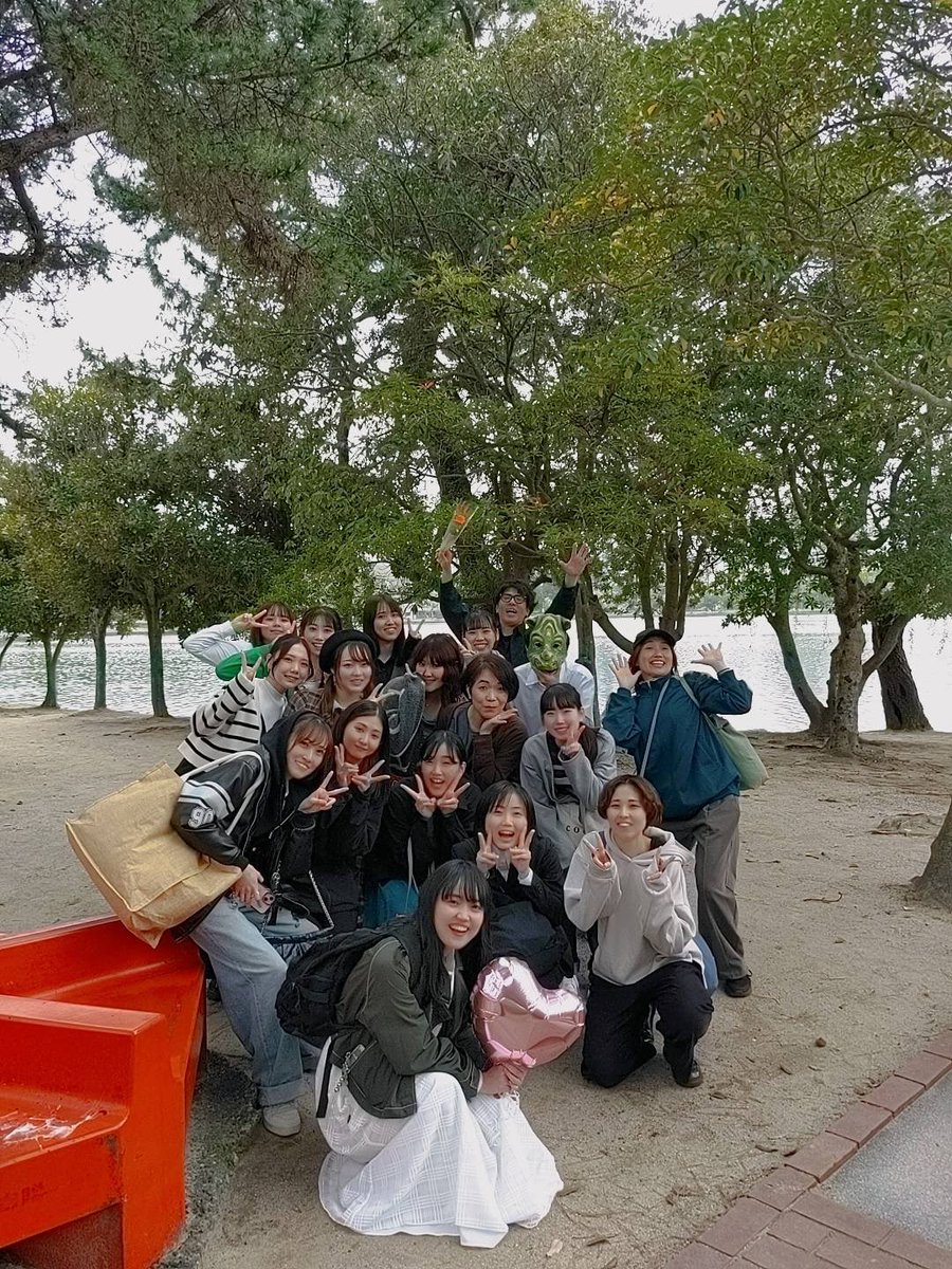 mizuki_makimura's tweet image. 大人数でのPV撮影、とても楽しかったです🐰また新しく経験できたこと、とても嬉しかったです🥹🫧

そして、お相手役のお二人とも📸
どんな組み合わせ？！😳
公開をお楽しみに✨

#昨日の明日 #テーマソング #PV