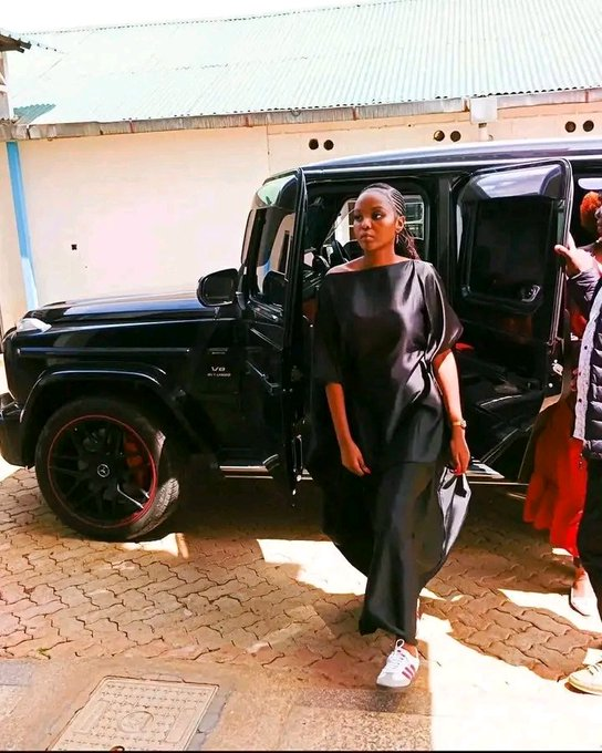 Heisenberg tweet media