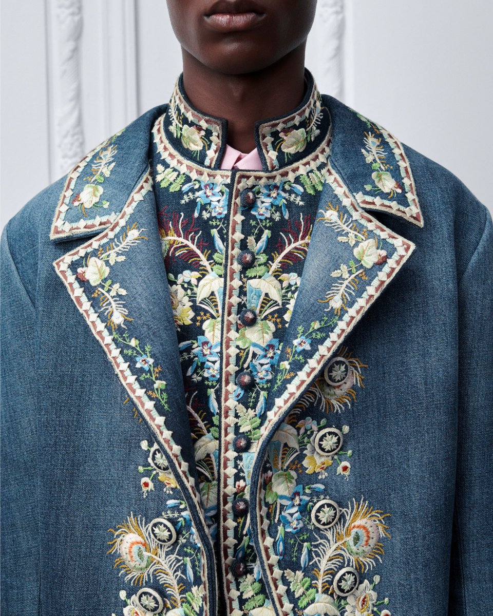 ModernNotoriety's tweet image. Dior Fall 2026 by Jonathan Anderson