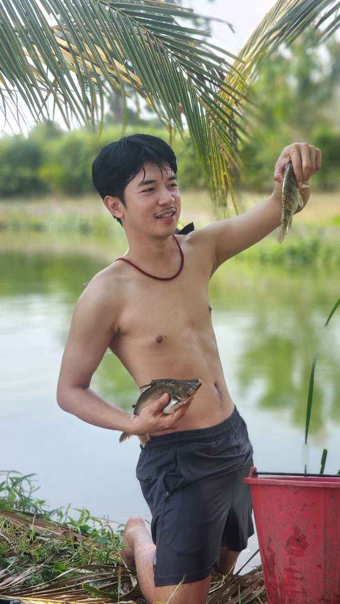 oDmLeHfc1byZ48E's tweet photo. มีแต่ปลาตัวยาวใหญ่😆 https://t.co/VssbKrIApP