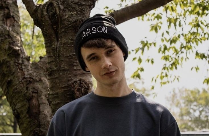 aaliyah of wilburtwt tweet media