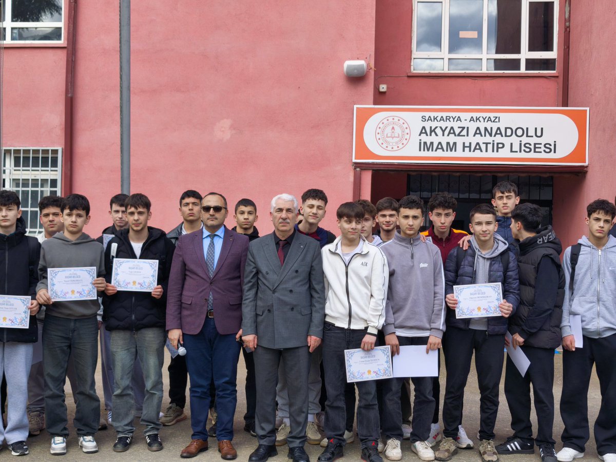 Akyazı İlçe Millî Eğitim Müdürlüğü tweet media