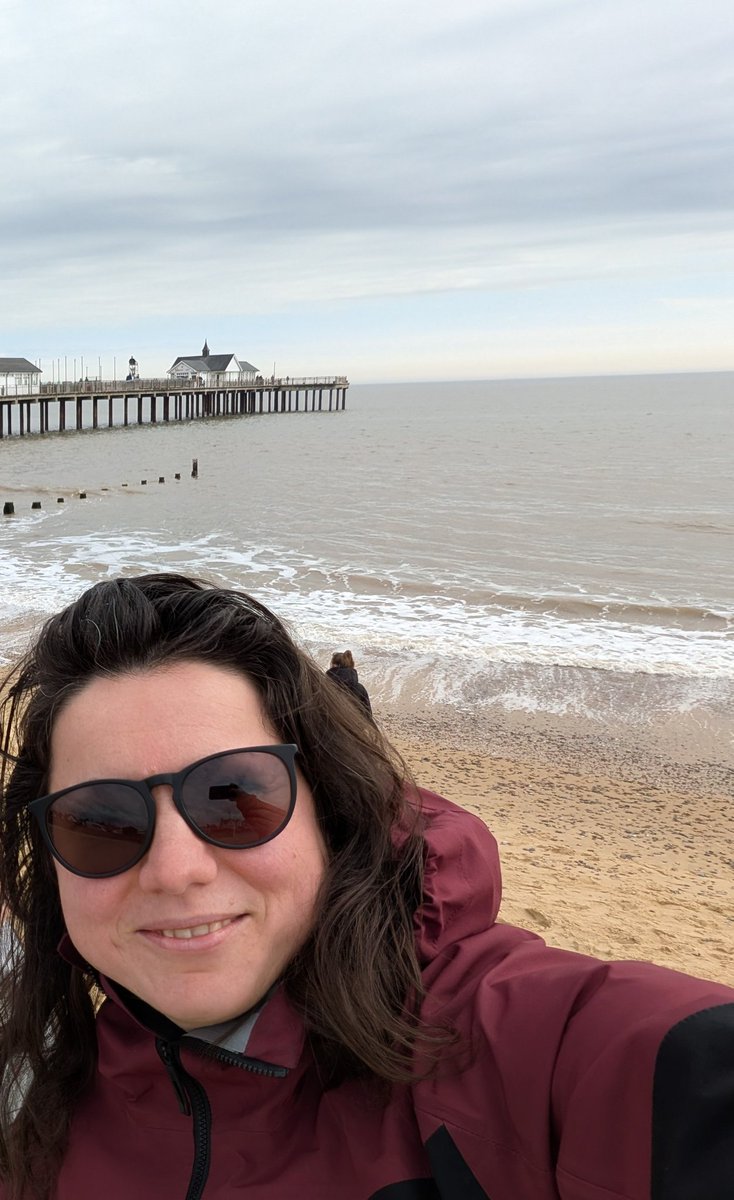 Katja Hoyer tweet media