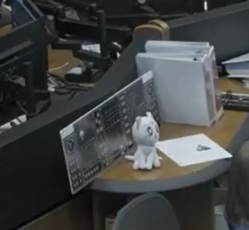 shojospain's tweet photo. Artemis ha estado acompañando el despegue de la nave Artemis II en el centro de control de la NASA. https://t.co/W32Cq0qYrm