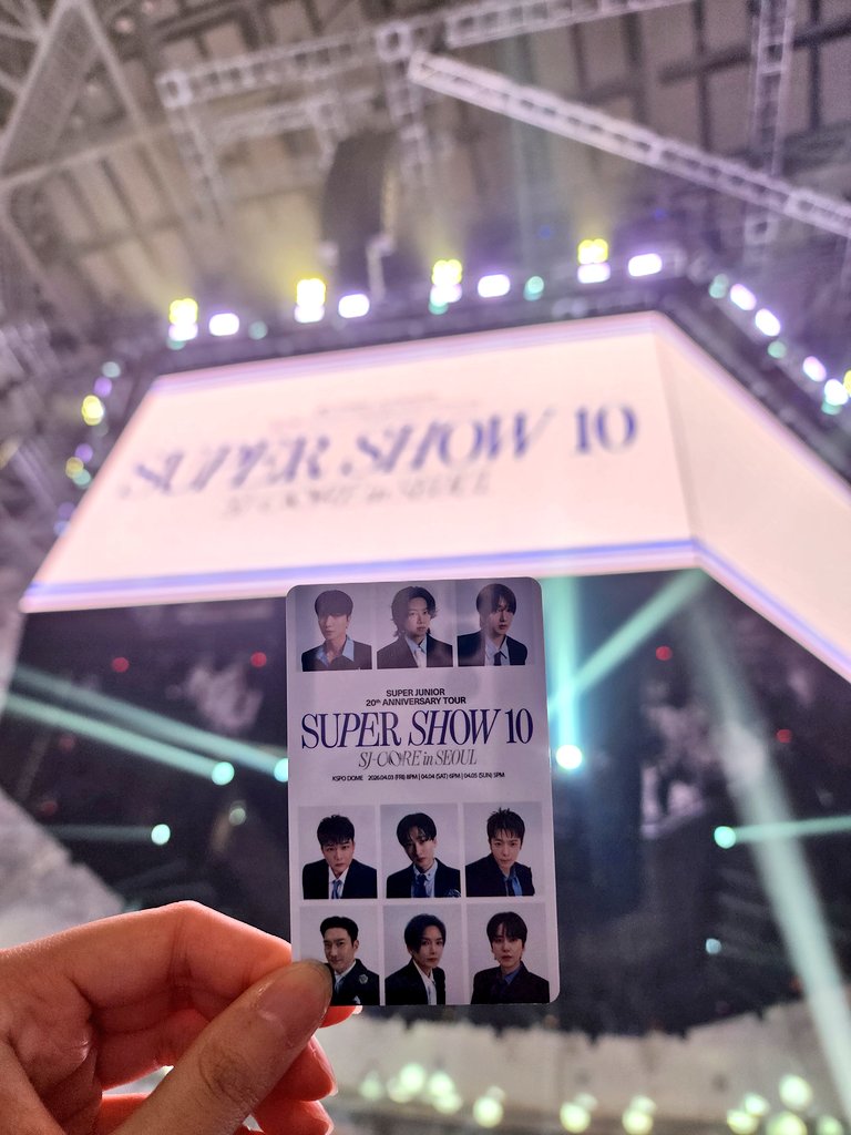 해피 ·͜· tweet media