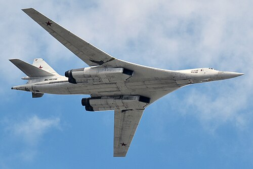 Ukraina od rana znów pod zmasowanym atakiem rosyjskich dronów i rakiet. W powietrzu rosyjskie bombowce strategiczne Tu-95 i Tu-160.