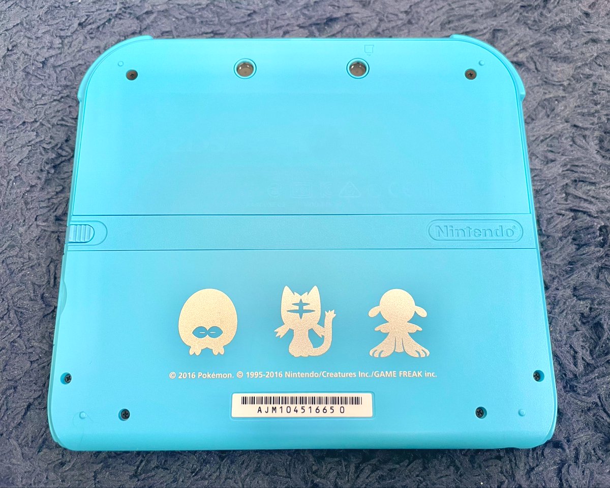 REON580's tweet image. 最近の購入品。

2DS本体 ｻﾝ・ﾑｰﾝver

かなり高かった…🙄
けど自分の中では許容範囲の値段で
購入出来ました😍
しかも箱•本体共に綺麗だったので
大満足です🥰
#BOOKOFF　#2DS