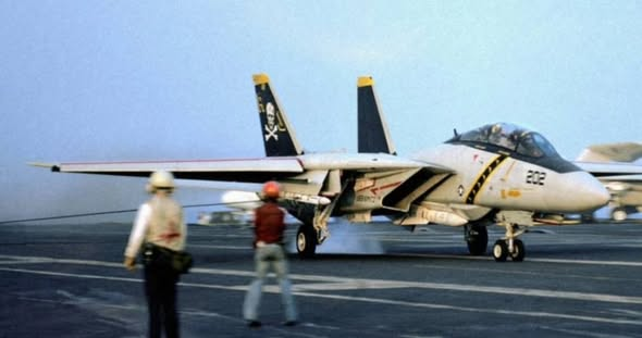 TOMCATCO tweet media