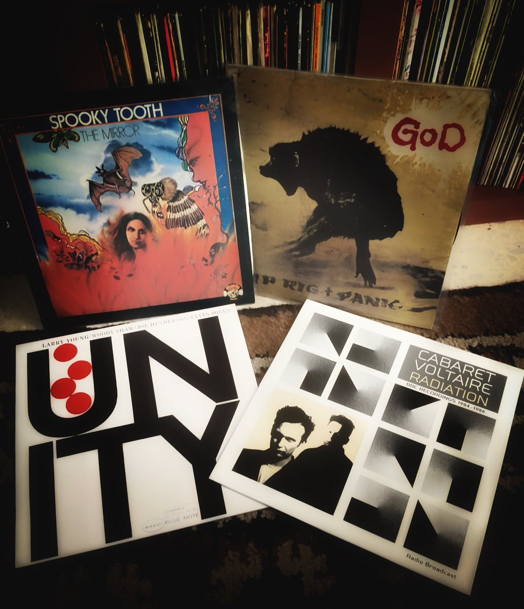 cherryr53252632's tweet photo. Écoutes du matin. #FF
#riprigandpanic
#spookytooth
#cabaretvoltaire
#larryyoung
#jazz
#rock
#industrial
#electro
#postfunk https://t.co/ZzR1IQX4Xe