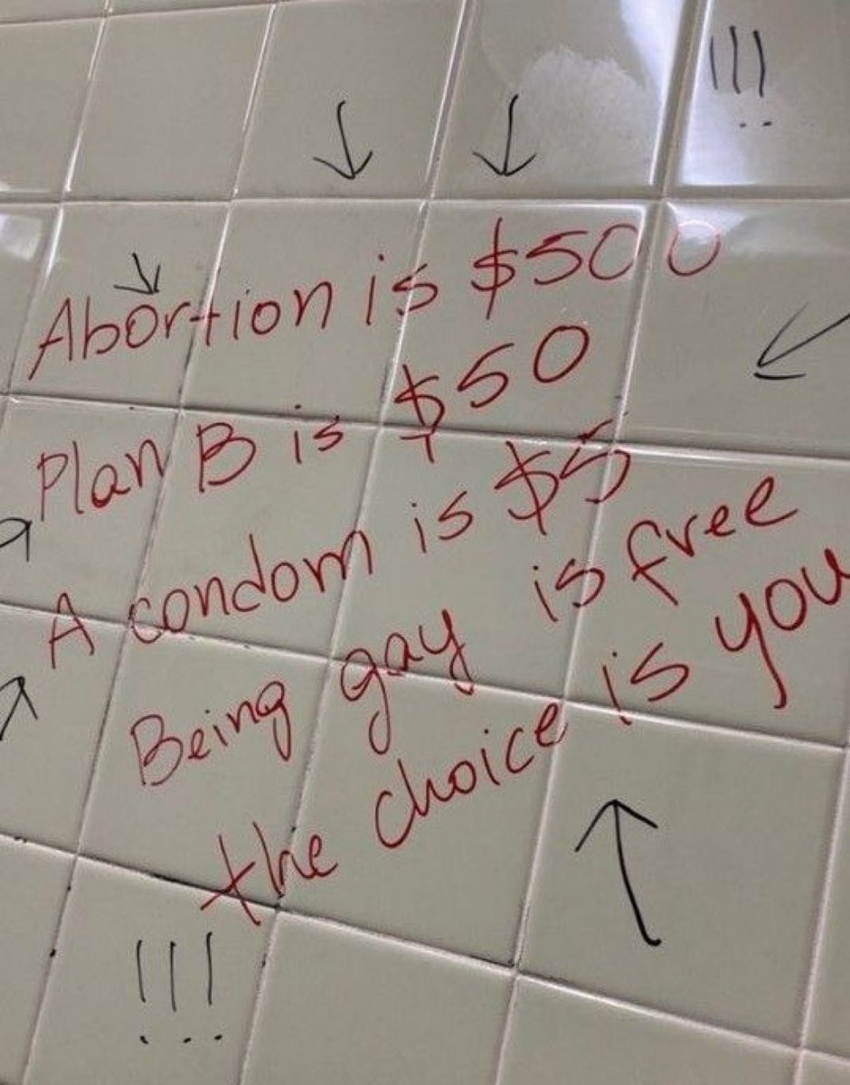 femmenotes tweet media