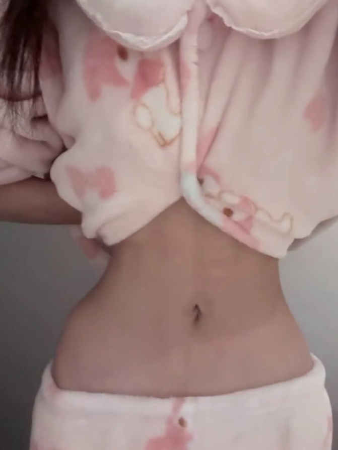 いくら tweet media