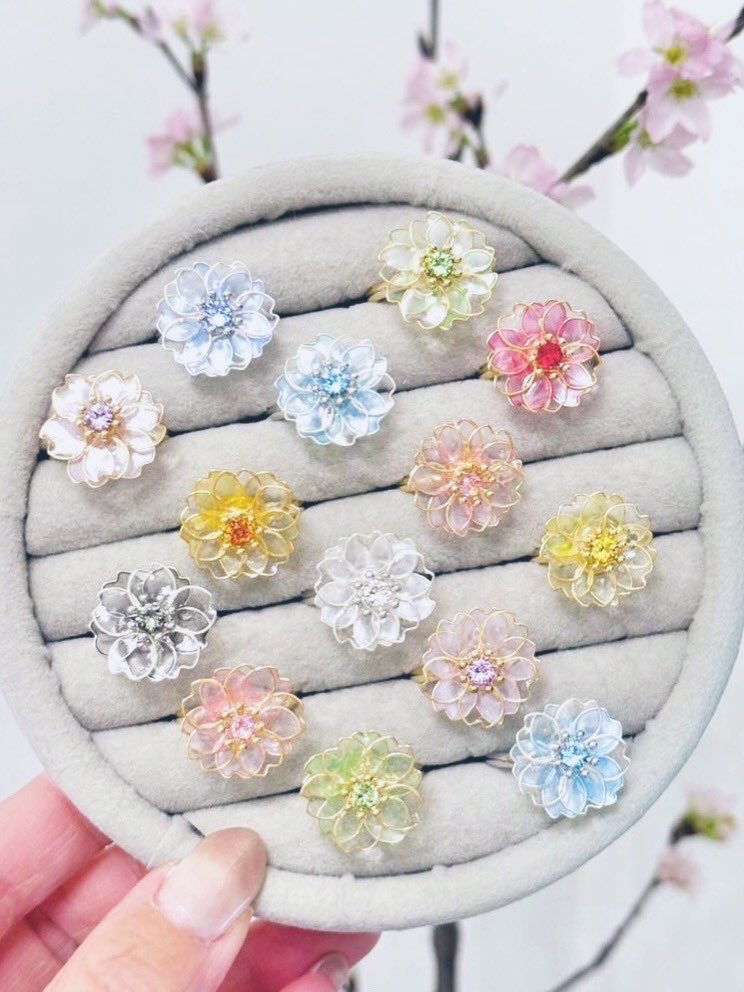 am. am. - handmade accessory - tweet media