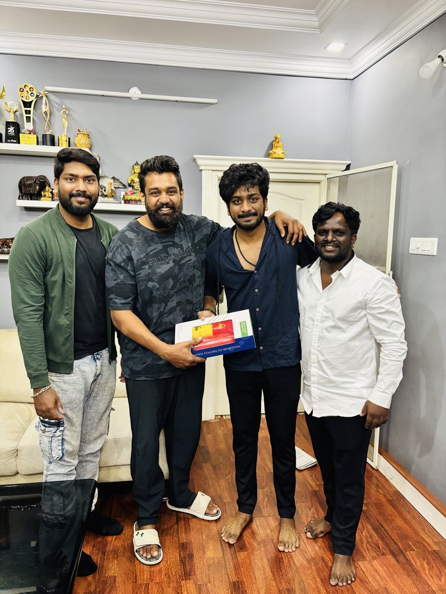 James Muni  tweet media