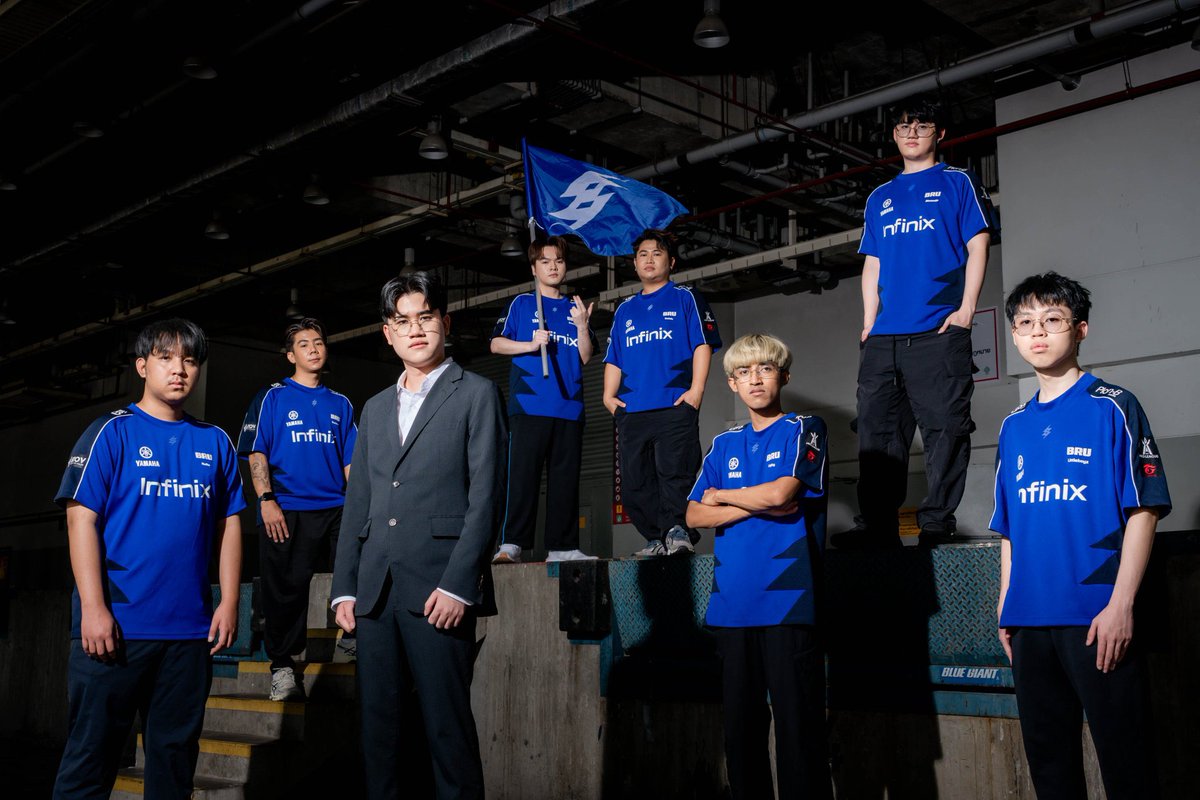 k .almondp tweet media