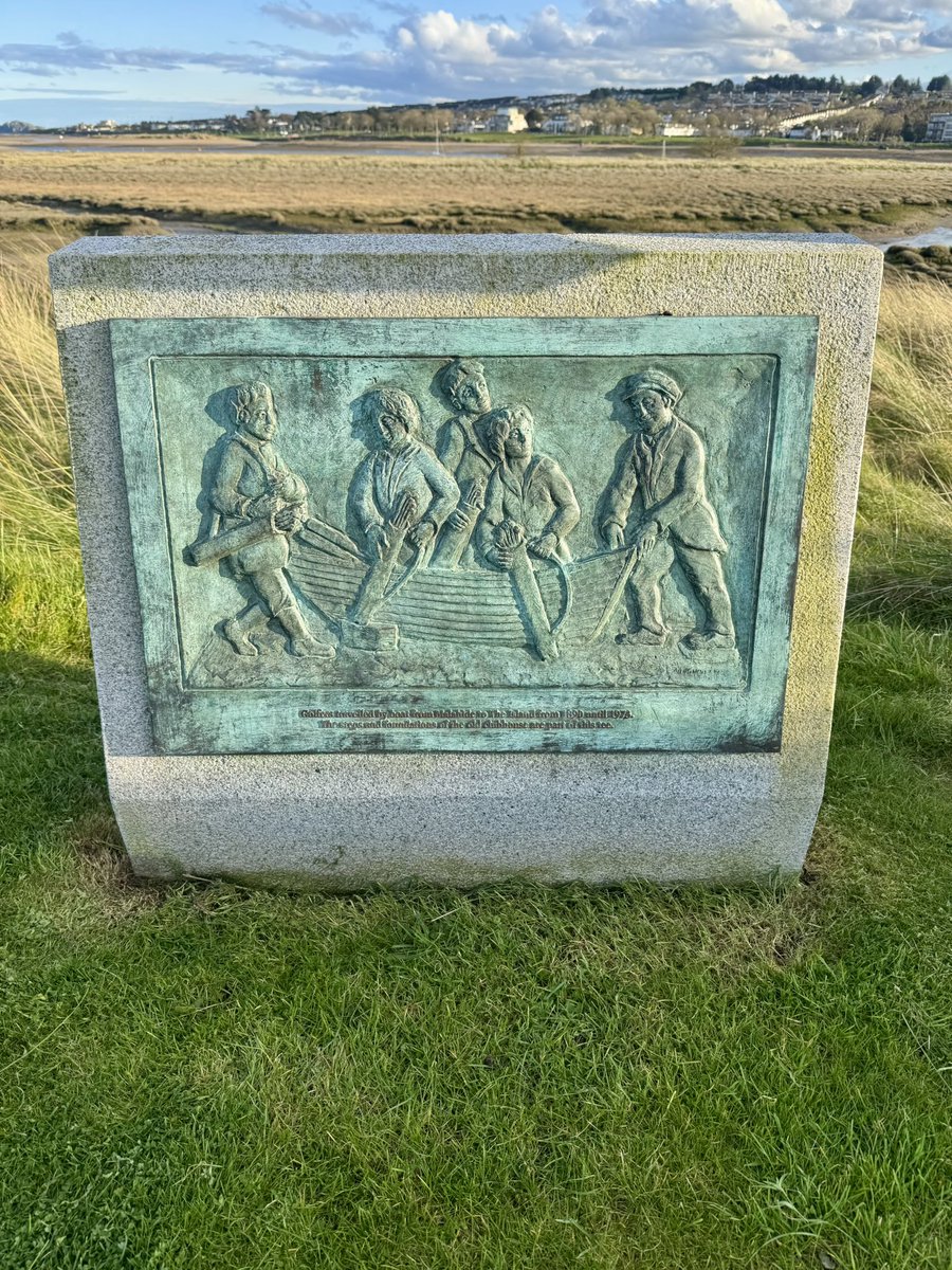 Love a golf sign, and Ireland had plenty