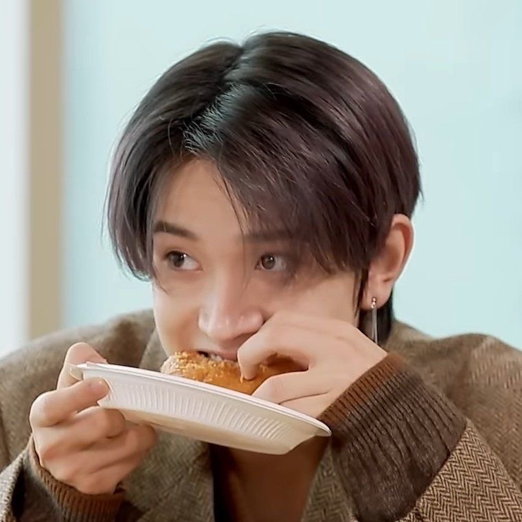 ren 𓏲𝄢˖ ࣪⊹ ⁷ tweet media