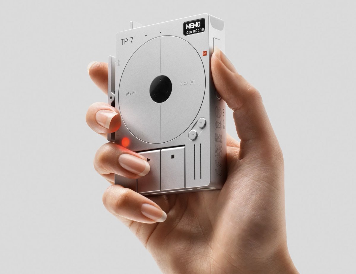 𝔭𝔬𝔢𝔩𝔩𝔩𝔩 tweet media