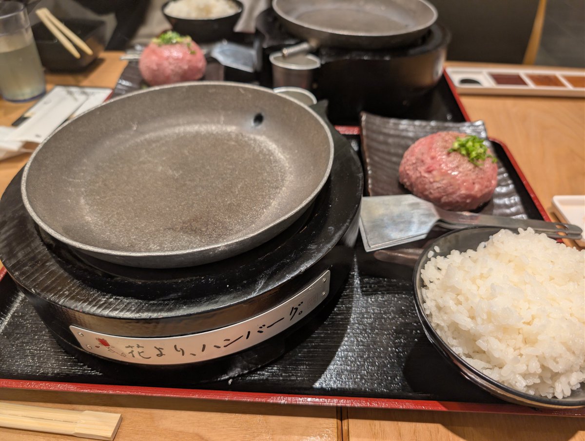 ゆーりん tweet media