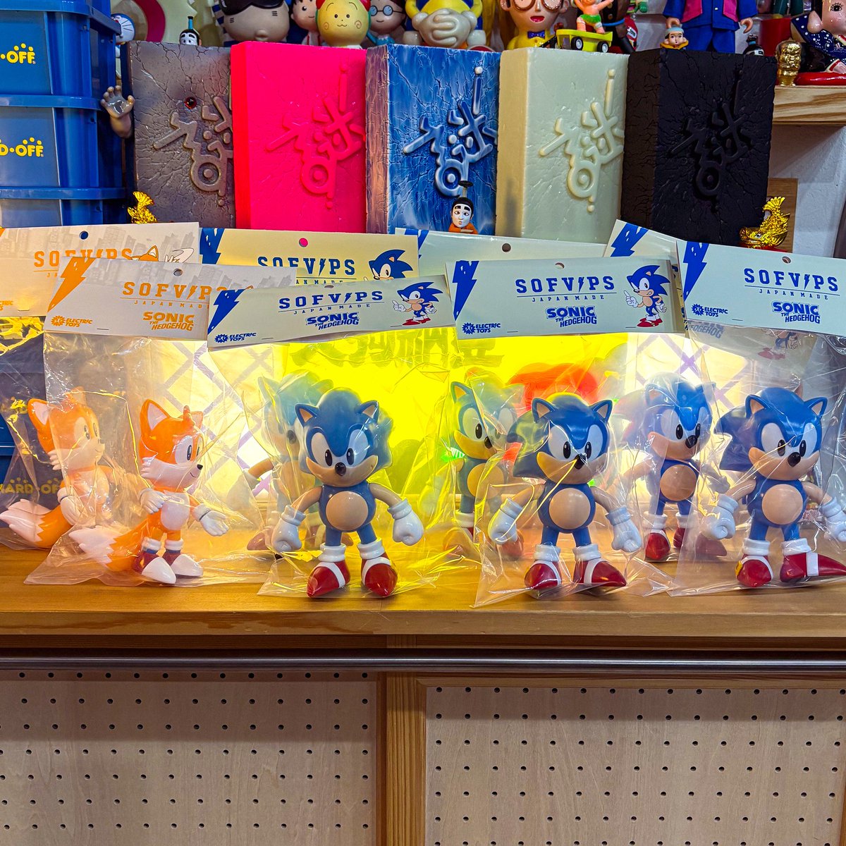 謎の店 tweet media