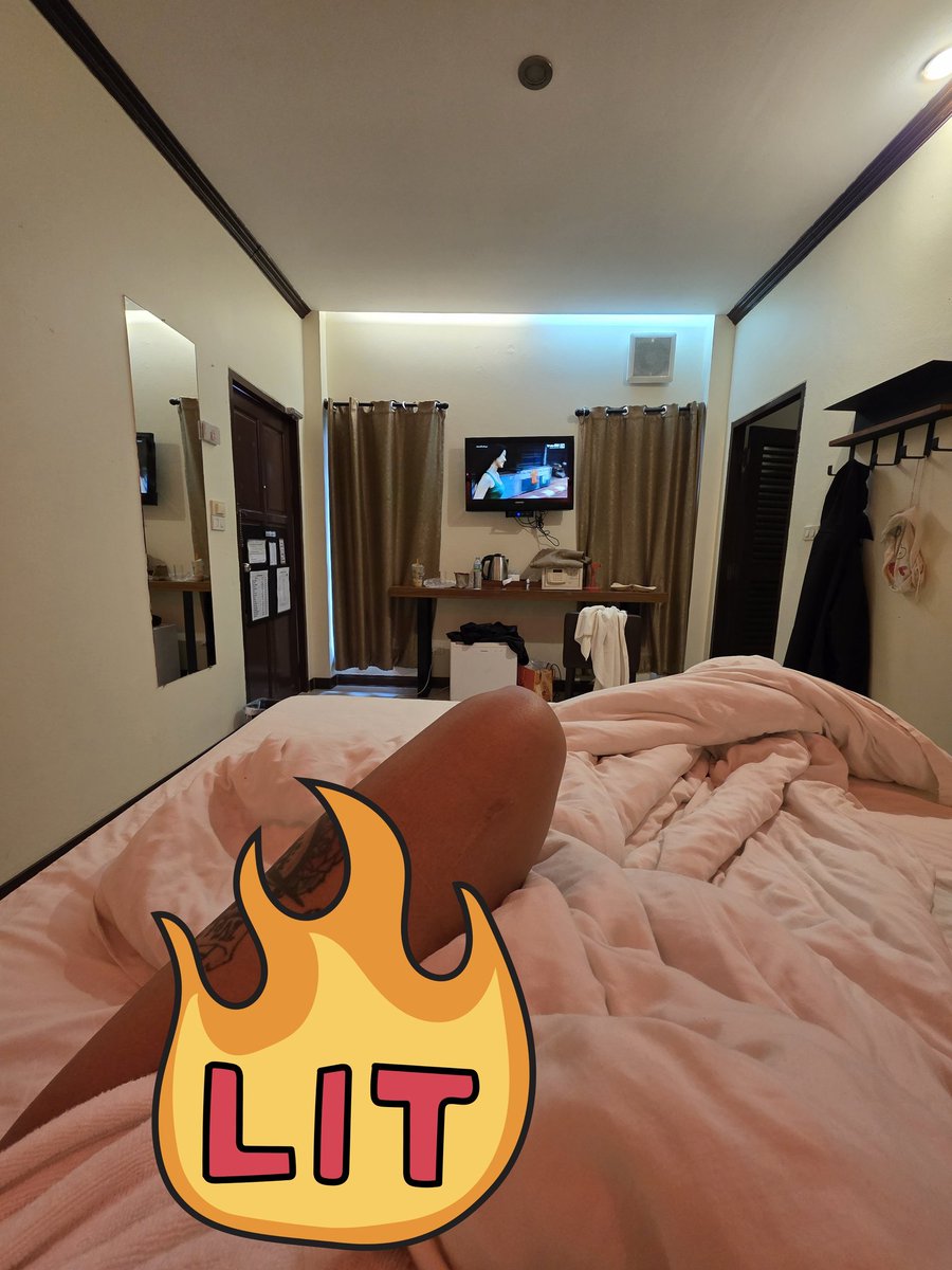 ลาลิน ✿･ tweet media