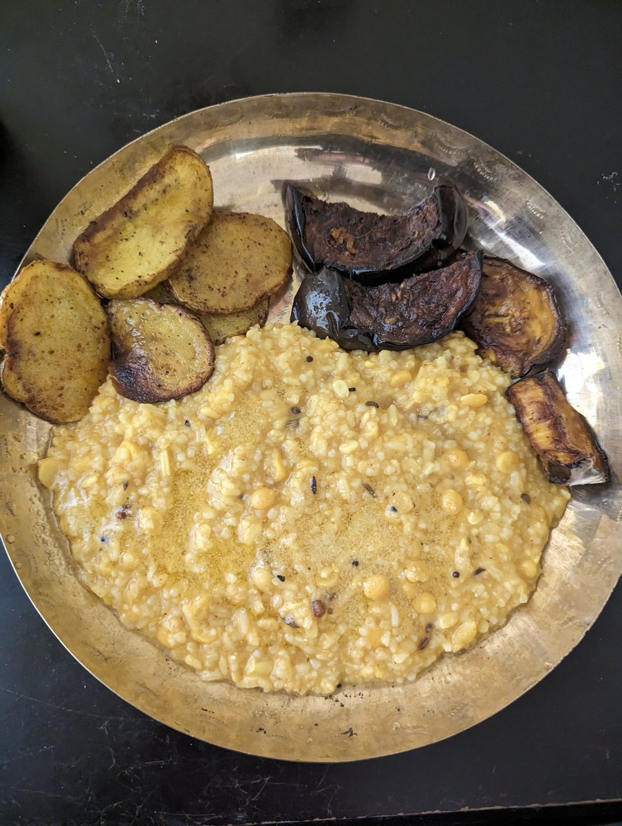 vastrakathaxdiya tweet media