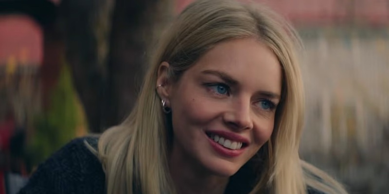 themoviewaffler's tweet photo. New Trailer and Poster for OVER YOUR DEAD BODY, Starring Samara Weaving

https://t.co/LexR5jLut2

#OverYourDeadBody #SamaraWeaving #JasonSegel #TimothyOlyphant #JulietteLewis #JormaTaccone #film #movies #trailers https://t.co/E3HE0I2e8E