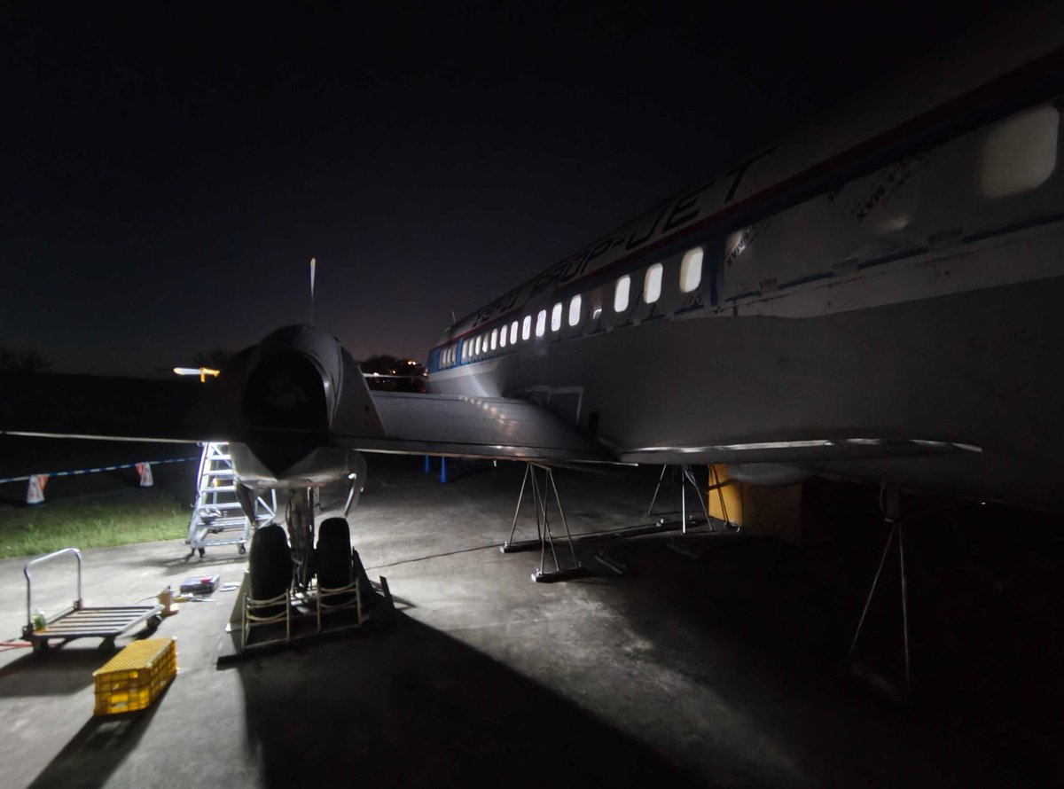 YS-11試作１号機保存プロジェクト tweet media