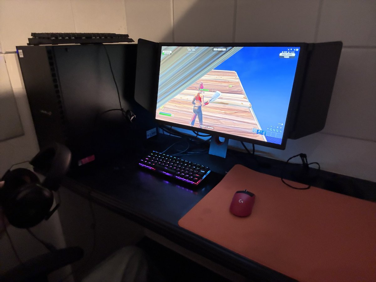 さぶとみー tweet media