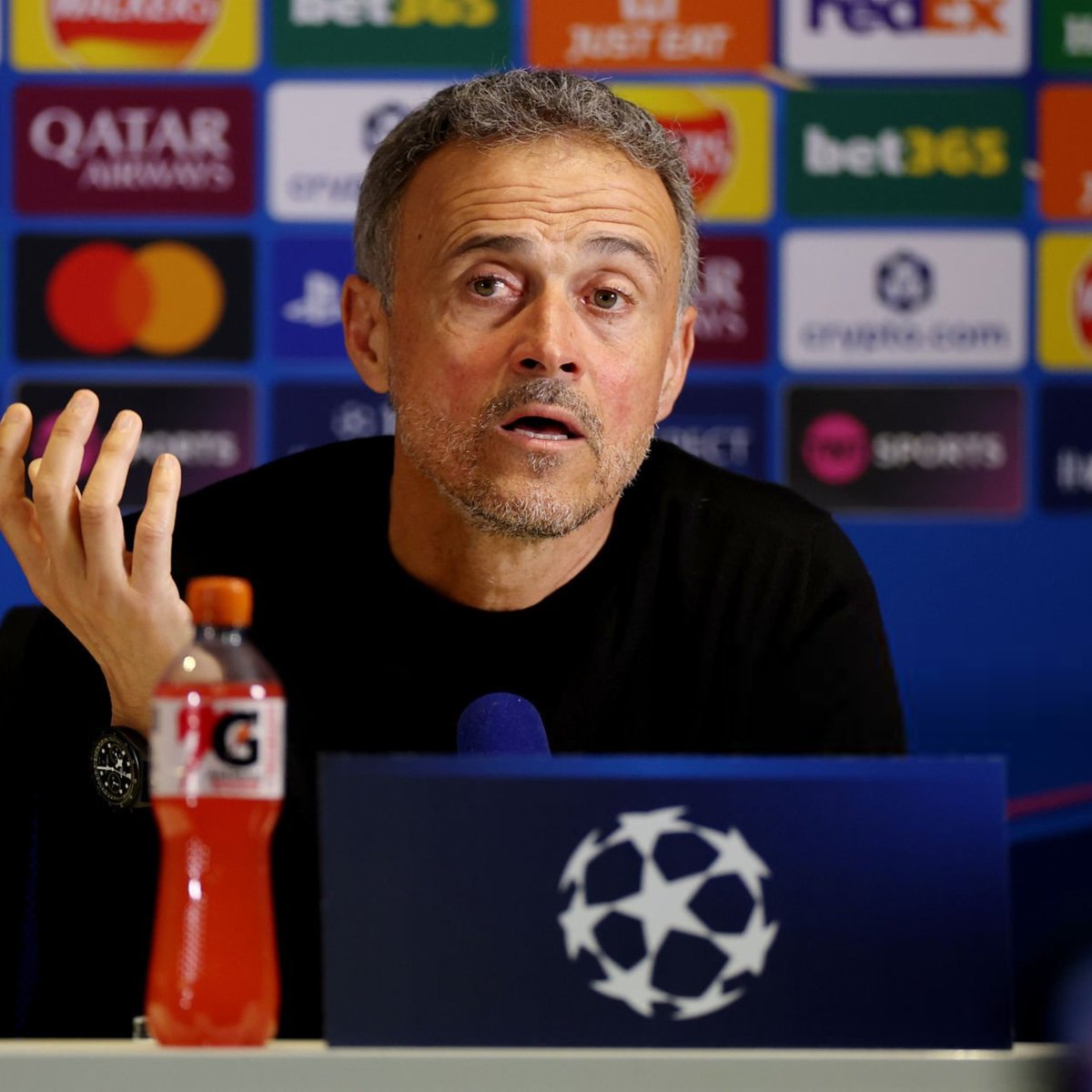 DeadlineDayLive's tweet photo. 🚨 Netflix’s PSG documentary has been PUT ON HOLD — with Luis Enrique reportedly behind the decision. ❌🎥

Originally announced in June 2025 by Nasser Al-Khelaïfi, the series was set to chronicle the club’s Champions League triumph. 🏆🇫🇷

Production has stalled since early 2026 due to limited access to players’ private lives.

Luis Enrique is believed to have stepped in to protect his squad and avoid adding extra pressure.

(Source: @lequipe)