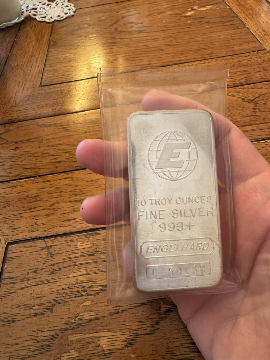 Mountain Stacker tweet media