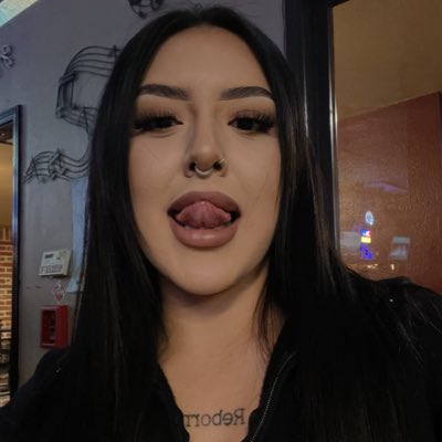 kissaraylene's tweet photo. #NewProfilePic https://t.co/uphqA4eCyu