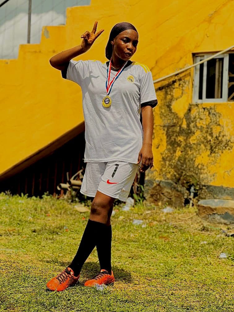 El - Marooph tweet media