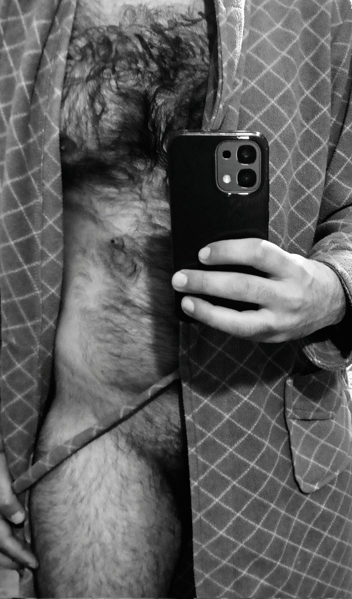 D_Dax_G's tweet photo. Today's contest. I'm unsure whether to shave or not. Which do you prefer?
#onlyFans #onlyfanscreator #moneyslave #alphaboy #contentcreator #contest
#smoothorshaved https://t.co/dUxLuu1Bwe