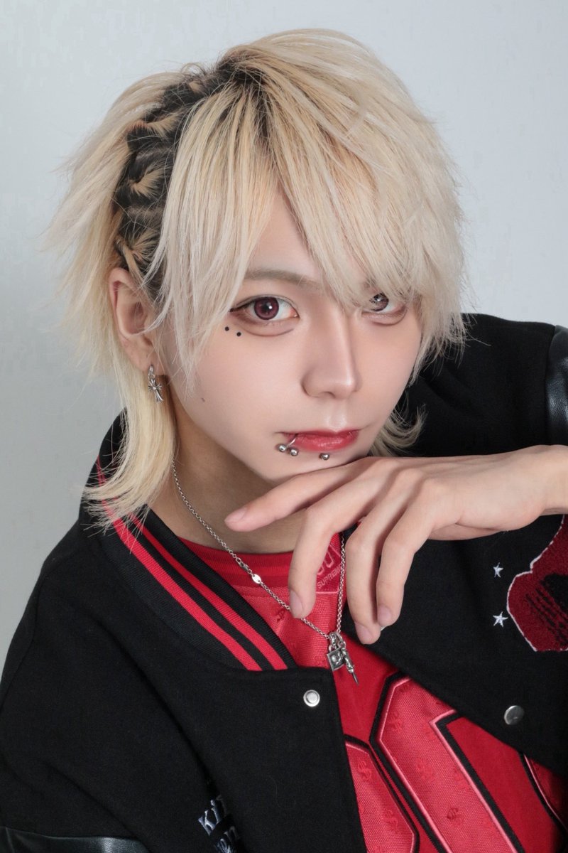 しゅん tweet media