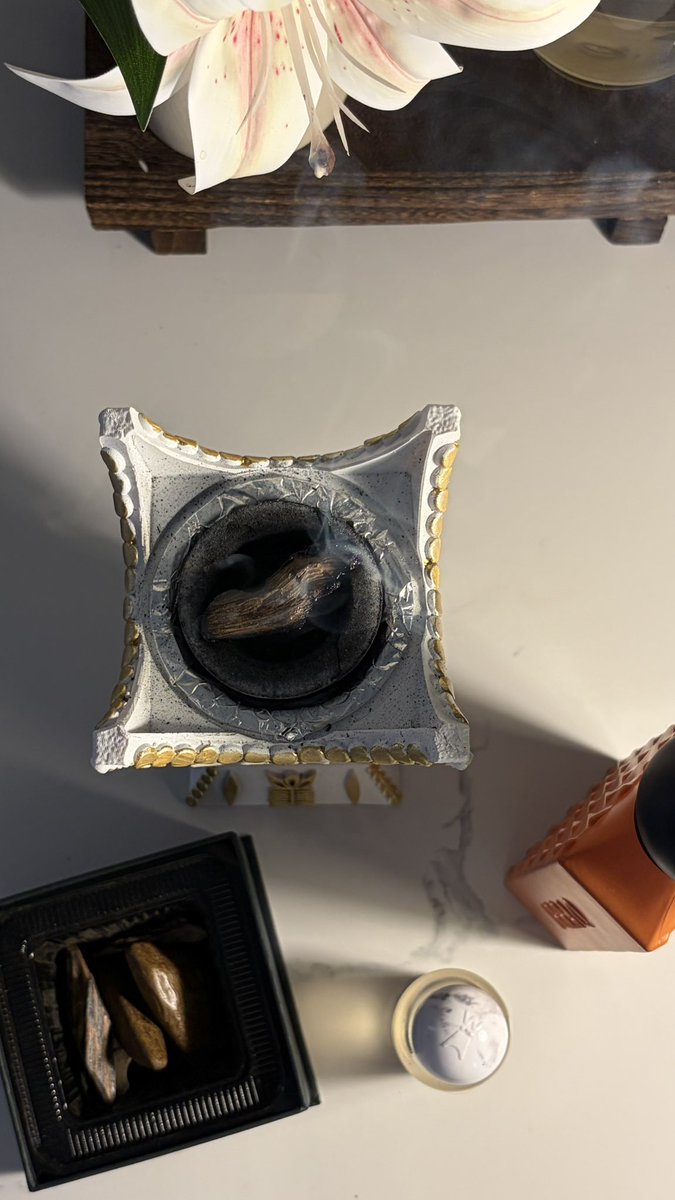 ‏𝙽 𝙾 𝚁 𝙰 𝙷 tweet media